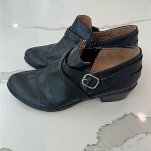 Black booties size 7.5